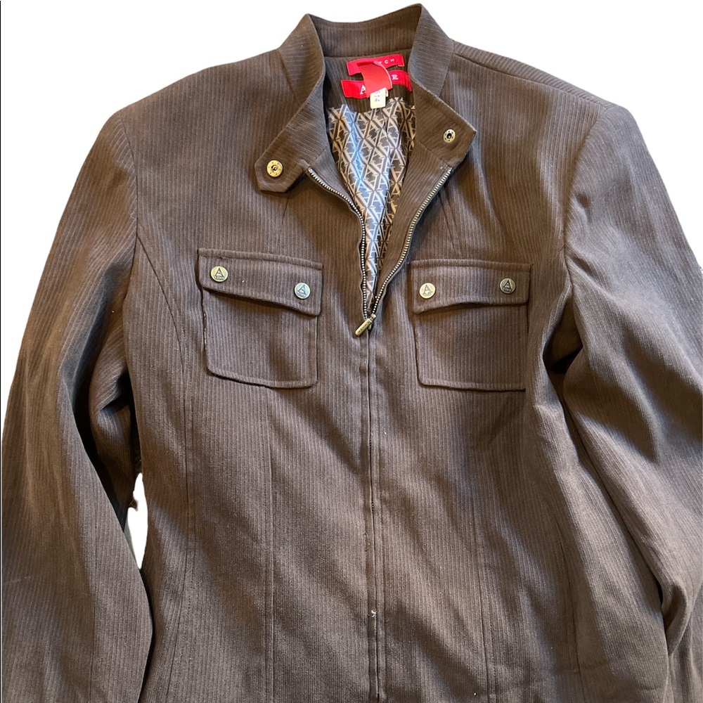 A|Line lightweight zip-up